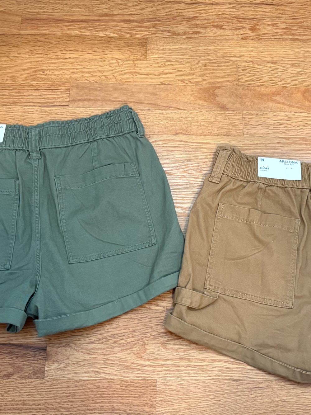 NWT Arizona Jean Co High-Rise Pull-On Shorts Set (2 Pairs) - Women’s Size 14 - Picture 5 of 7